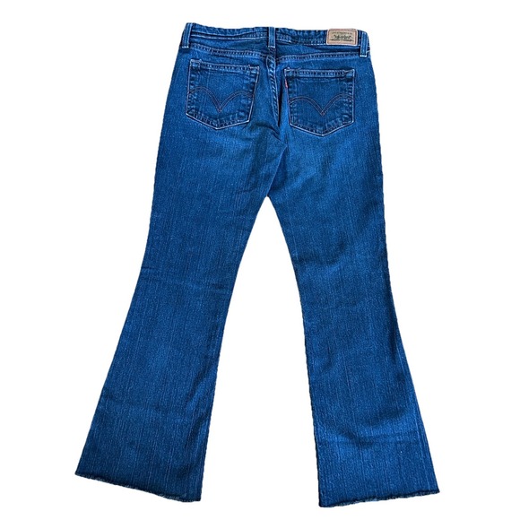 Levi  518 Super Low Bootcut Jeans With Raw Hem Size‎ 5 M - Picture 3 of 11